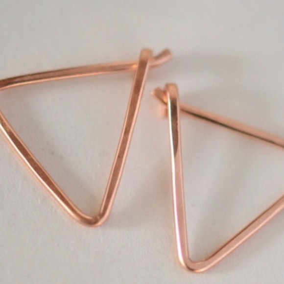 Silver/Gold/Rose Gold 1/2” Tiny Triangle Triangular Geometric Hoop Earrings - Picture 2 of 6